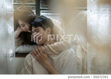 Couple lifestyle 60872301