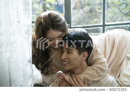 Couple lifestyle Couple lifestyle 60872305