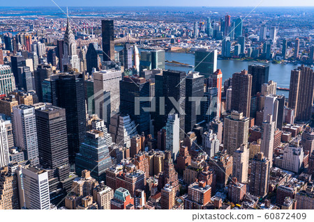 "New York" overlooking Manhattan Midtown "New York" overlooking Manhattan Midtown 60872409
