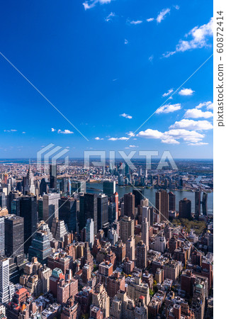 俯瞰曼哈頓中城的“紐約” 60872414