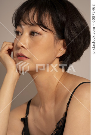 Woman beauty sexy Woman beauty sexy 60872468