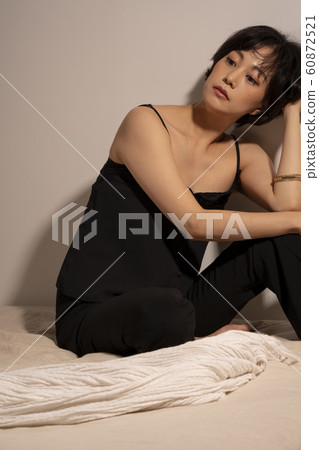 Woman beauty sexy Woman beauty sexy 60872521