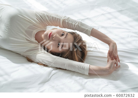 Relaxation bed white Relaxation bed white 60872632