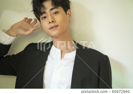 Fashion man beauty 60872660