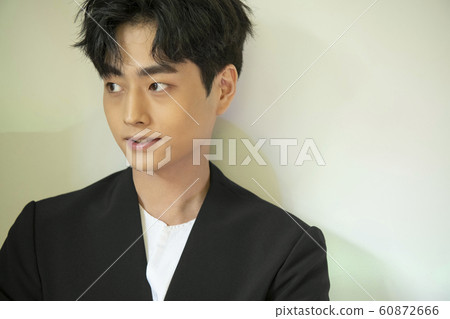 Fashion man beauty 60872666