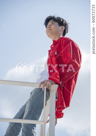 Sky rooftop 60872735