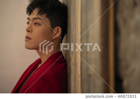 時尚男人的美麗 60872831