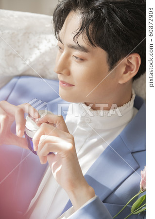 Flower man beauty 60872903