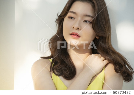 Woman beauty Woman beauty 60873482