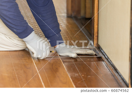 Interior work Floor work Measuring 60874562