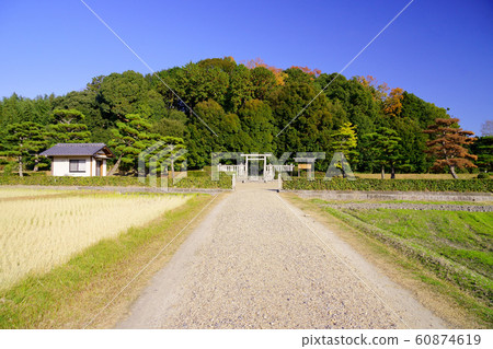 Saki Takatsuka Kofun(皇帝建憲,帝國德皇)7 Saki Takatsuka Kofun(皇帝建憲,帝國德皇)7 60874619