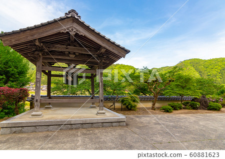 築林寺鐘樓與福知山城門 60881623