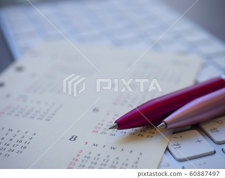 Business image · Calendar · Keyboard · Women Business image · Calendar · Keyboard · Women 60887497