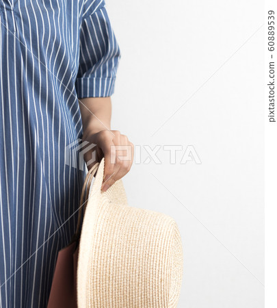 around 30, solitary journey, girls trip 60889539