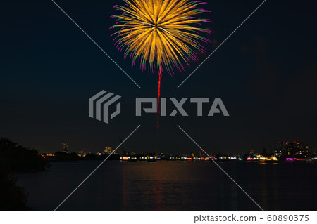 煙火大會背景材料江戶川煙火大會煙花夜景夏天寬 60890375