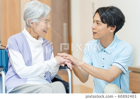 高級，護理院，看護人，輪椅 60892401