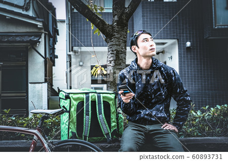 送餐人員 送餐人員 60893731