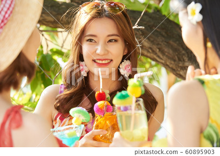 婦女旅行度假聚會 婦女旅行度假聚會 60895903