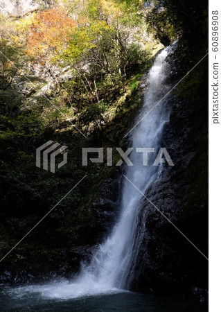 XE2 Ryuto Falls 13 60896908
