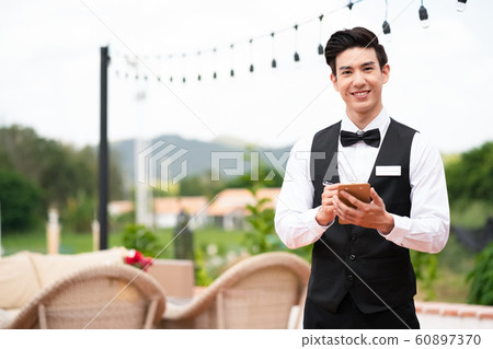 Men Cafe Staff Men Cafe Staff 60897370