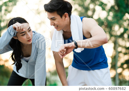 男女跑步 60897682