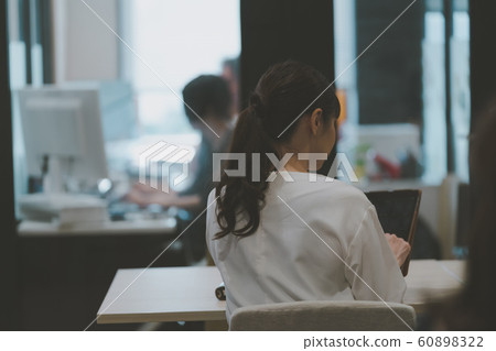 Coworking space female 60898322