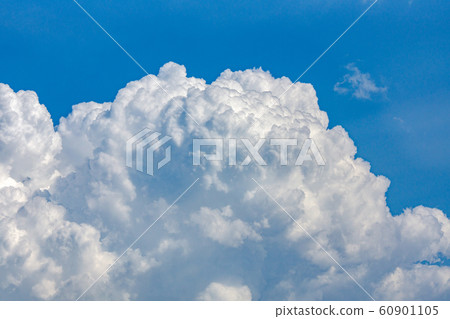 Midsummer Incoming Cloud Thundercloud Cumulonimbus Summer Cloud Midsummer Incoming Cloud Thundercloud Cumulonimbus Summer Cloud 60901105