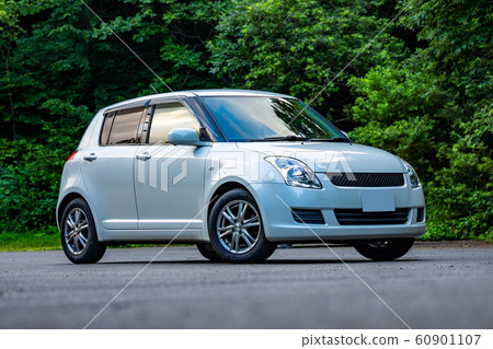 Holiday drive compact car domestic car white car 60901107