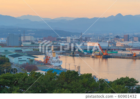 Aerial view of petrochemical oil refinery and sea 60901432