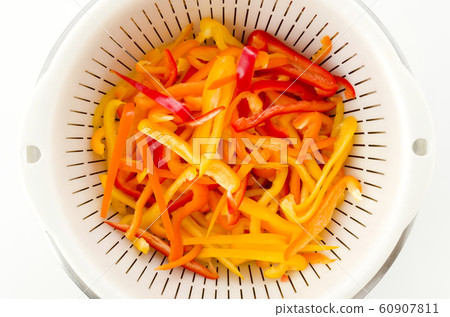 Shreds of color peppers Shreds of color peppers 60907811