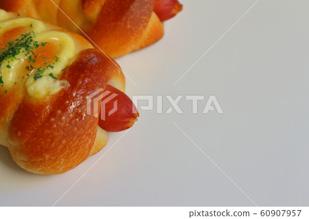 Wiener roll bread Wiener roll bread 60907957
