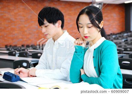 大學生射擊合作“近畿大學” 60909007
