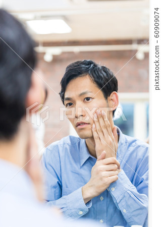 Men's makeup beauty 60909074