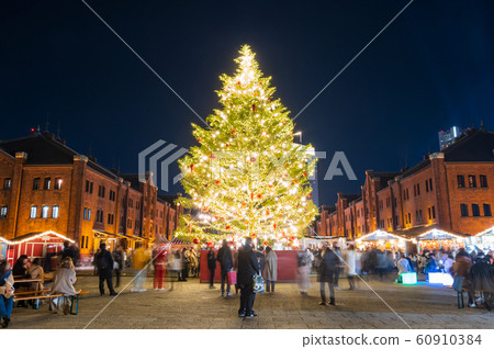 Yokohama Red Brick Warehouse Christmas Market 60910384