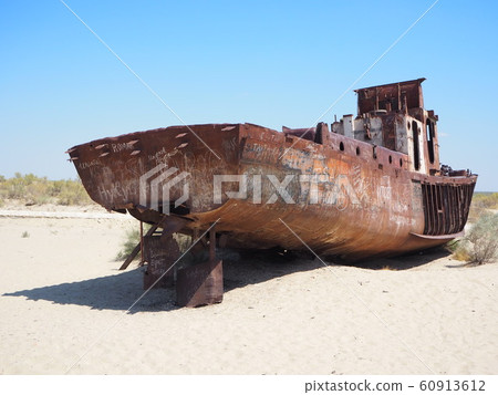 Moinak, a town that lost the sea 60913612