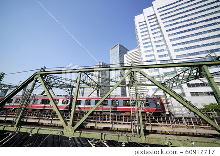 Tokyo's cityscape landscape in Japan Shop for skyscrapers in Shinagawa etc. 60917717