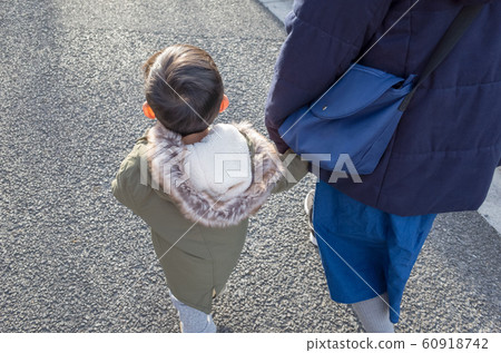 四歲 兒童 孩子 60918742