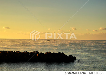 Sunrise Sunrise 60920136