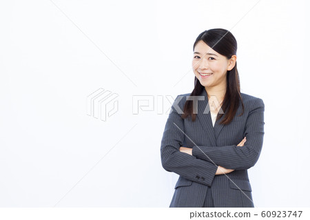 30's business woman 60923747