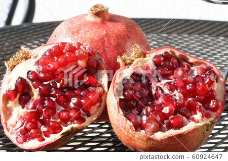 Pomegranates Pomegranates 60924647