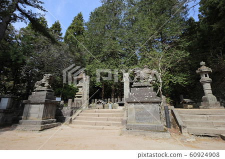 Fukushima Aizu-Wakamatsu Iimoriyama Tomb of Byakkotai Jushi 60924908