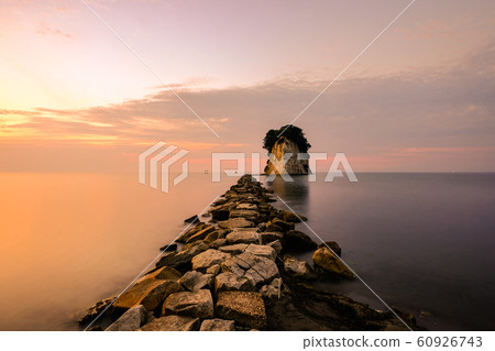 光介島(早晨視圖) 光介島(早晨視圖) 60926743