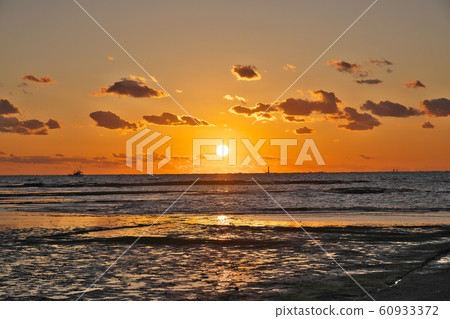 [Tenjinzaki (Evening)] Tenjinzaki, Tanabe City, Wakayama Prefecture 60933372