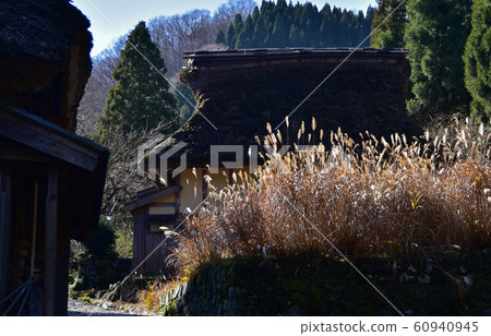 A plate-making inn 60940945