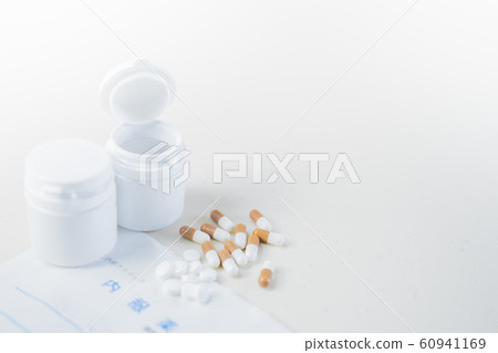 Drugs and supplement tablets Drugs and supplement tablets 60941169