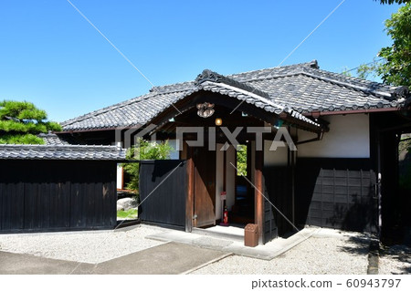 Toki Earthquake 60943797