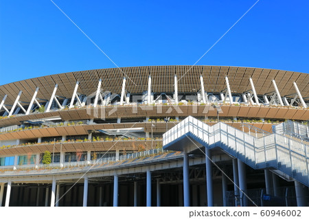 [Tokyo] New National Stadium in sunny weather 60946002
