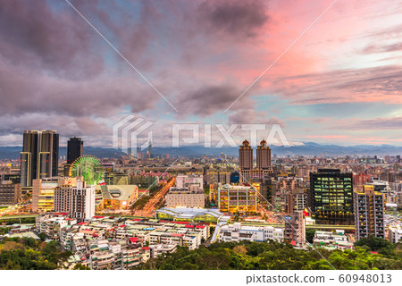 Taipei, Taiwan city skyline in the Xinyi District 60948013