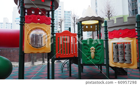 playground 60957298