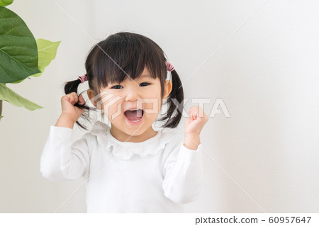 A child A child 60957647